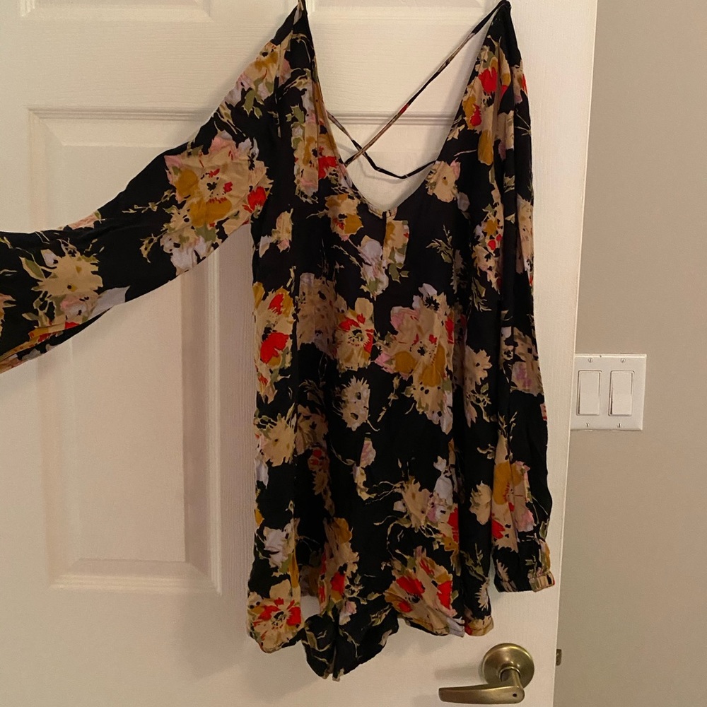 Billabong flowy flower romper